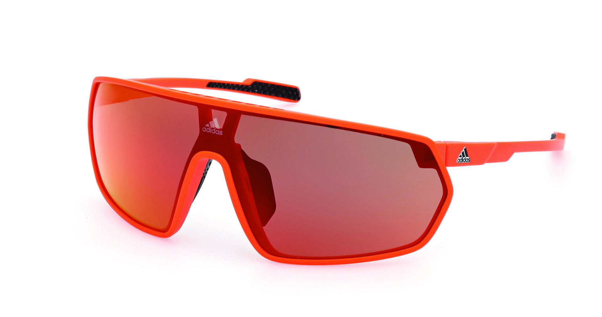 Rote Adidas-Sportsonnenbrille mit großen, verspiegelten Gläsern und dünnen Bügeln, mit dem Adidas-Logo auf dem Glas und am Scharnier. Die Brille ist auf einem weißen Hintergrund abgebildet.