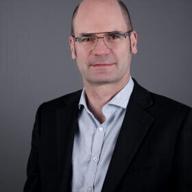 Prof. Dr. Stephan Degle